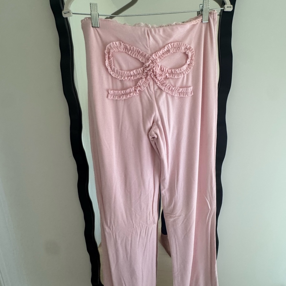 Pink Long Sleeve pant set with Bow and ruffle Detail - Picture 3 of 3